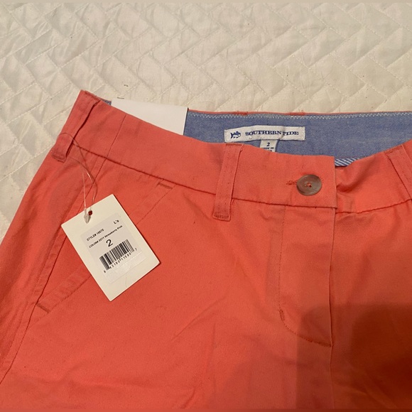Southern tide shorts - Picture 2 of 4